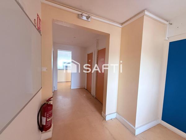 Opportunité: plateau amenagé en bureau - possibilité de création de logements -