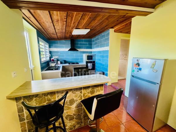 Maison à vendre 5 pièces LES MAKES (974)