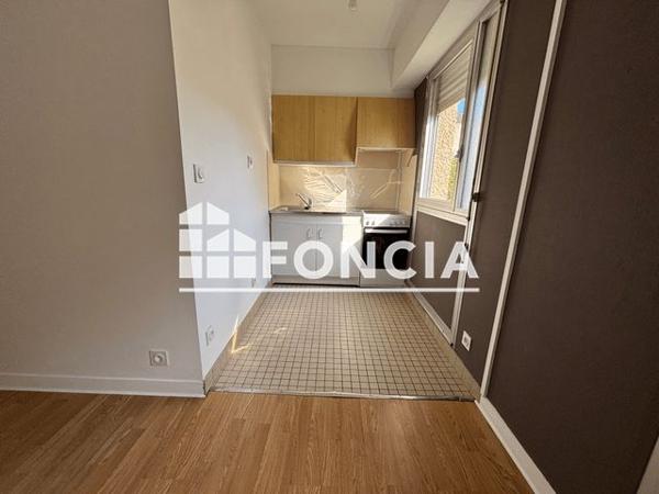 Location Studio 26 m² - 20 RUE DR.DEVIGNEVIELLE Vernon 27200