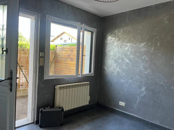Appartement Chambery 2 pièce(s) 27.05 m2