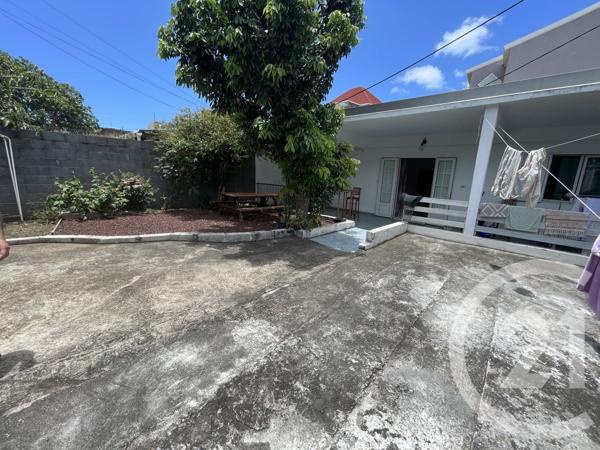 Maison à vendre  6 pièces - 134,18 m2 ST DENIS - 974