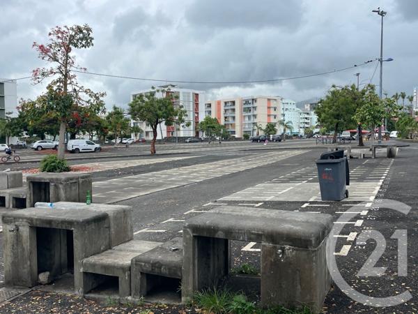 Maison à vendre  6 pièces - 134,18 m2 ST DENIS - 974