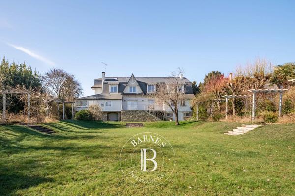 Villennes-sur-Seine, Maison  339 m² à vendre