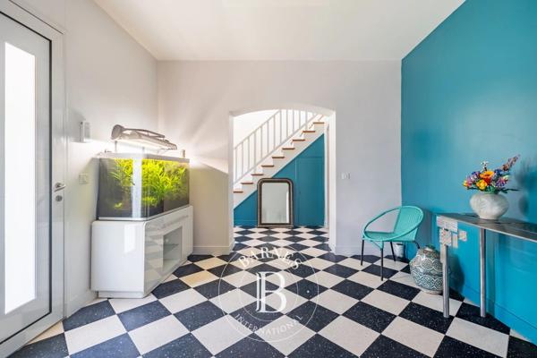 Villennes-sur-Seine, Maison  339 m² à vendre