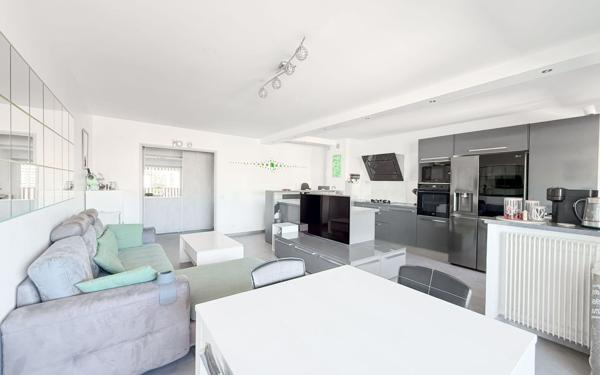 Appartement à vendre    3 pièces • 72,17 m2 Nice