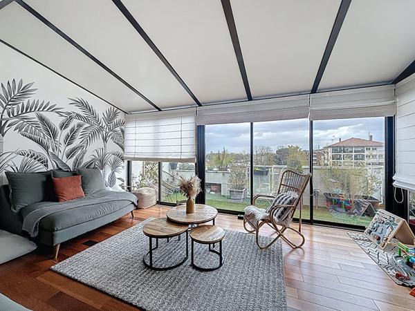 Duplex lumineux avec terrasse de 50 m² et véranda -Ramonville-Saint-Agne