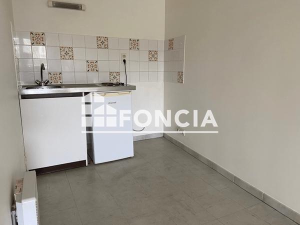 Location Appartement 2 pièces 35.76 m² - 76-78 RUE DE MONTBERNAGE Poitiers 86000