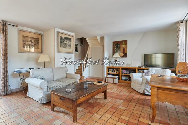 Maison à DEAUVILLE, 14800 - 5 pièces 135m²