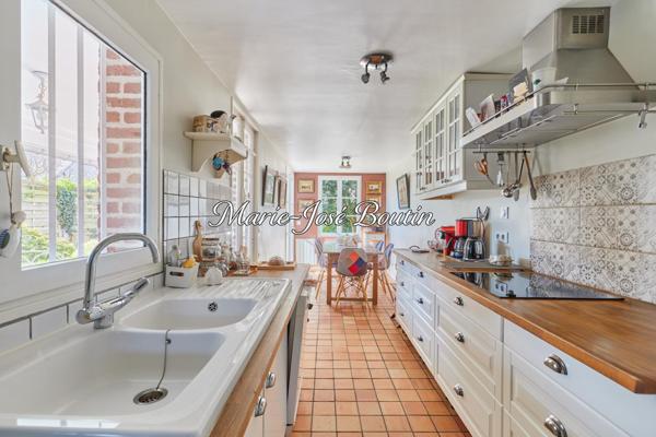 Maison à DEAUVILLE, 14800 - 5 pièces 135m²