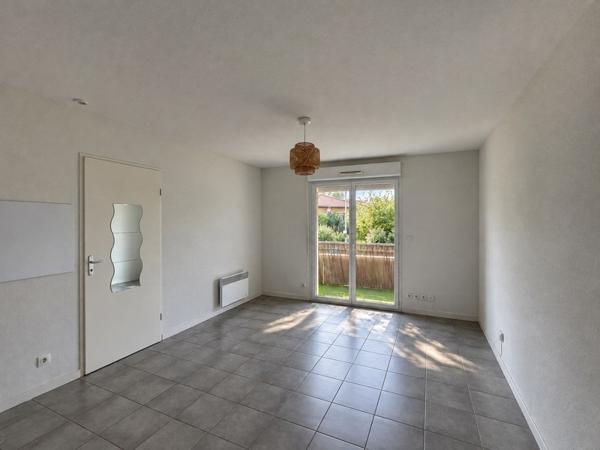 Appartement à louer 478 € CC Mussidan 2 p 37 m² DPE C