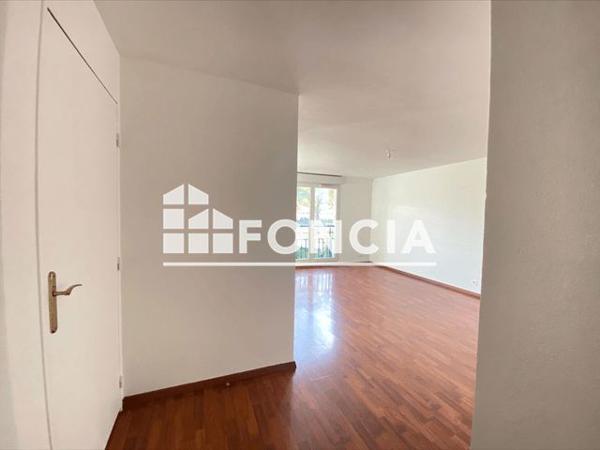 Location Appartement 2 pièces 48.7 m² - 63 BD PAUL VAILLANT COUTURIER Noisy Le Sec 93130