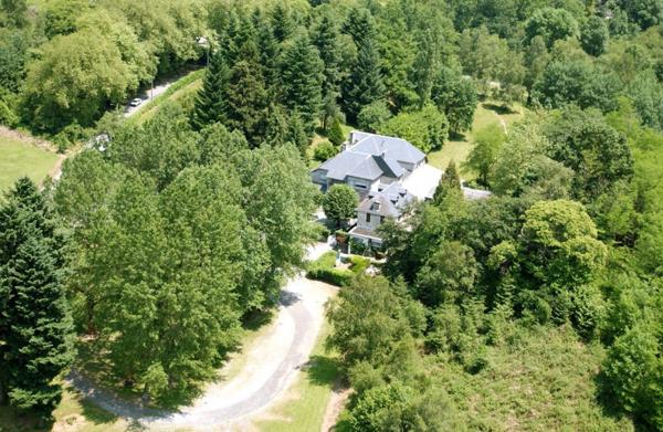 Dpt Hautes Pyrénées (65), à vendre LOURDES Ensemble immobilier collectif