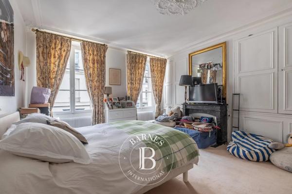 Paris 7ème, Appartement 2 Chambres -  113 m² à vendre