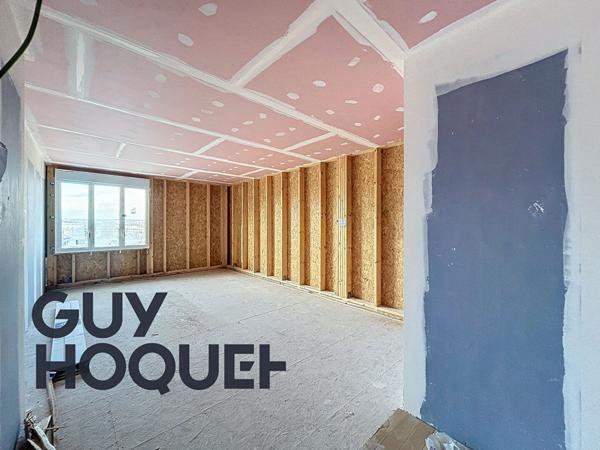 A REIMS - PLATEAU A AMENAGER PROCHE DE LA GARE