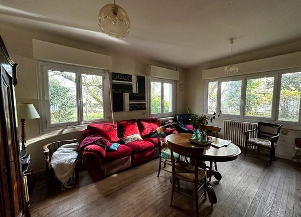 Maison à vendre    5 pièces •  Longages