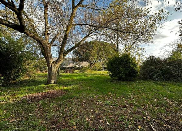 Maison à vendre    5 pièces •  Longages