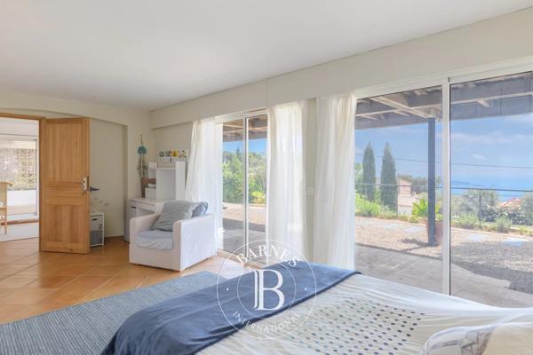 Carqueiranne, Maison 6 Chambres -  250 m² à vendre