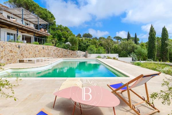 Carqueiranne, Maison 6 Chambres -  250 m² à vendre