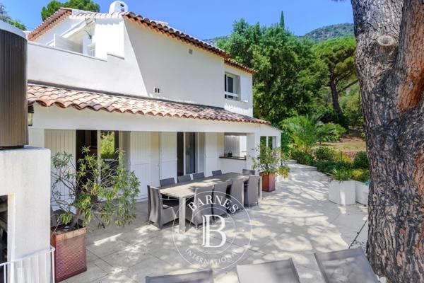 Le Lavandou, Maison  180 m² à vendre