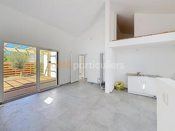 Vente
                Maison65 m² - 4 Pièces -
                    SAINT PIERRE D OLERON (17310)