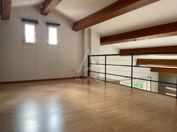 VILLA 145 M² 5 CHAMBRES TERRAIN 1500 M² PISCINE GARAGE