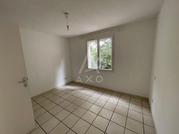 VILLA 145 M² 5 CHAMBRES TERRAIN 1500 M² PISCINE GARAGE