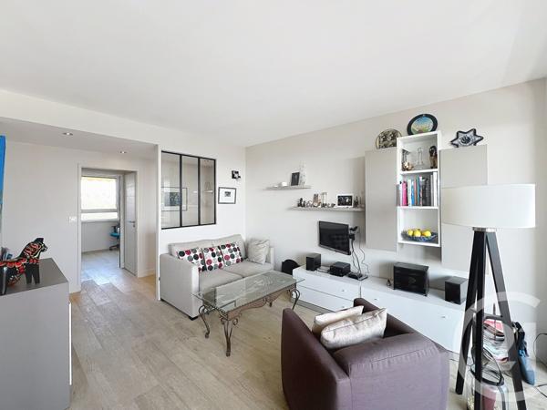 Appartement F3 à vendre  3 pièces - 60 m2 ST CLOUD - 92