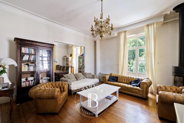 Bayonne, Maison 9 Chambres -  273 m² à vendre