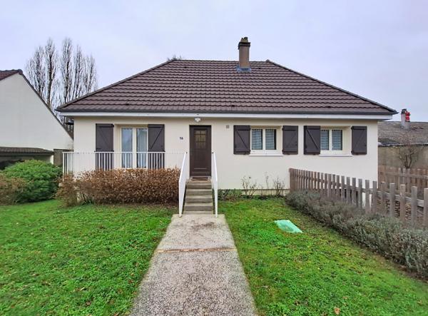 Maison familiale à vendre à Orcemont - 4 pièces, 3 chambres, terrain spacieux 630 m²
