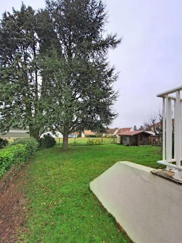 Maison familiale à vendre à Orcemont - 4 pièces, 3 chambres, terrain spacieux 630 m²