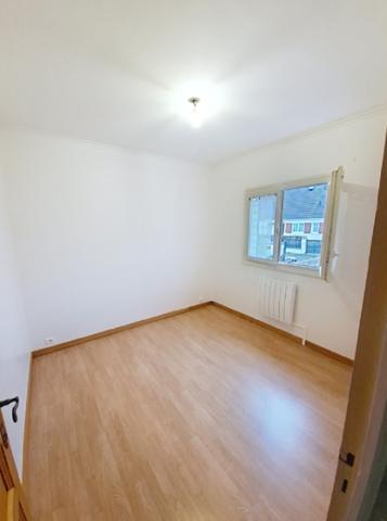 Maison familiale à vendre à Orcemont - 4 pièces, 3 chambres, terrain spacieux 630 m²