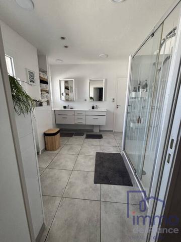 Maison 5 pièces                                        - 42340 Veauche Réf : 2901-CIFVFOREZVELAY