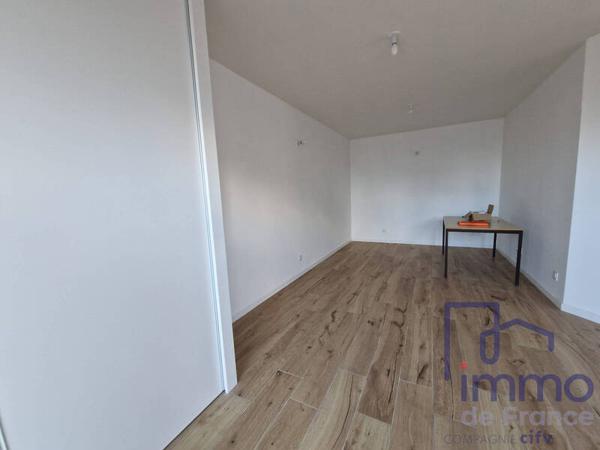 Maison 4 pièces                                        - 42170 Saint-Just-Saint-Rambert Réf : 2020-CIFVFOREZVELAY
