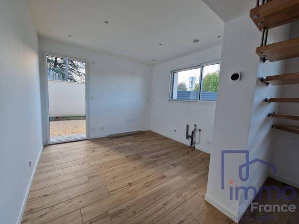 Maison 4 pièces                                        - 42170 Saint-Just-Saint-Rambert Réf : 2020-CIFVFOREZVELAY