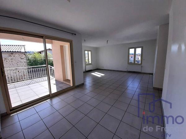 Appartement 4 pièces                                        - 42600 Montbrison Réf : 2655-CIFVFOREZVELAY