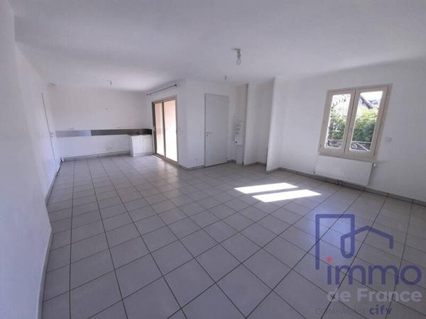 Appartement 4 pièces                                        - 42600 Montbrison Réf : 2655-CIFVFOREZVELAY