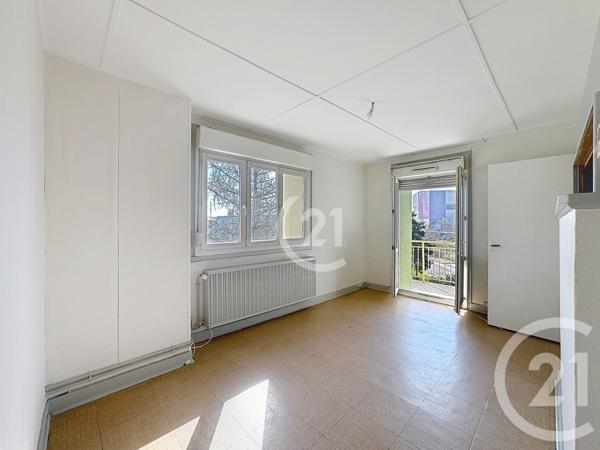 Appartement T3 à vendre  3 pièces - 54 m2 BELFORT - 90