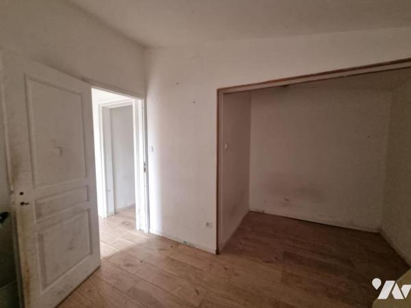 Bonne rentabilité ! maison 2 ch+ garage  à rénover Cambrai 