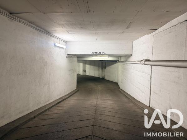 Parking à vendre 20 m² Paris 7