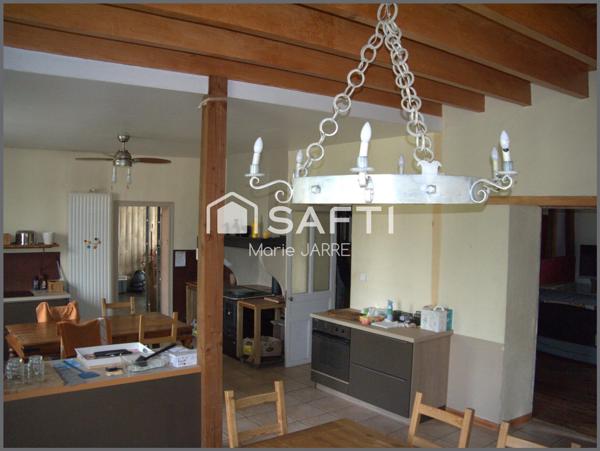 Charmante propriété avec une maison Dauphinoise et grange