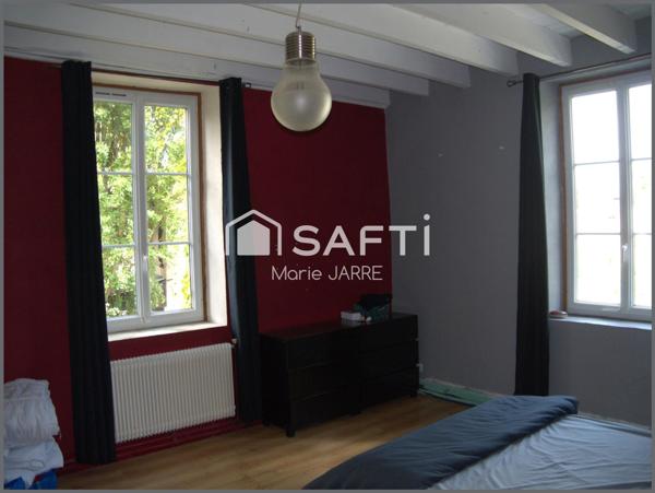 Charmante propriété avec une maison Dauphinoise et grange