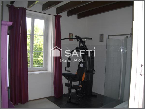 Charmante propriété avec une maison Dauphinoise et grange