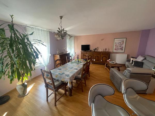 Appartement 5 pièces 104.12 m2