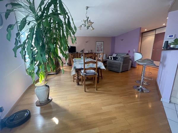 Appartement 5 pièces 104.12 m2