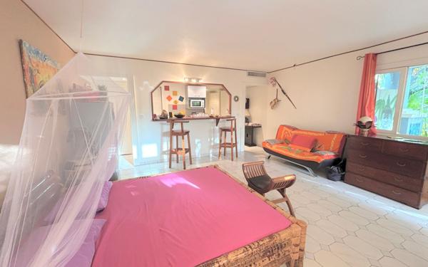 Appartement à vendre    2 pièces • 40,21 m2 Saint-François