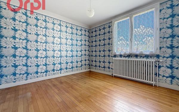 Maison à vendre    5 pièces • 81 m2 Saint-Germain-des-Fossés
