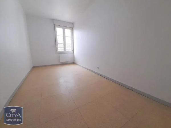 Appartement à louer 2 pièces 43.62m² Châteauroux (36000)