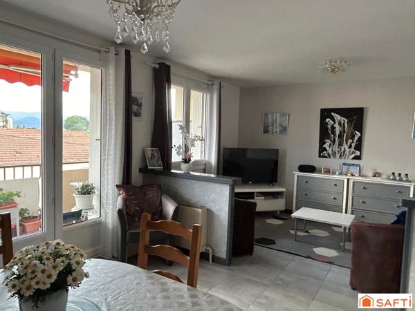 Beau T3 avec balcon dans résidence calme proche des commodités