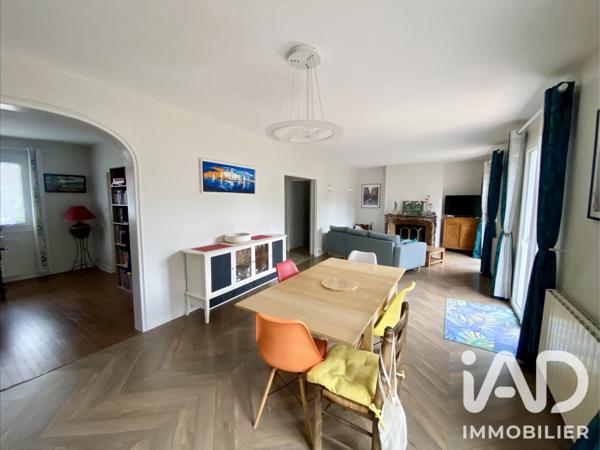 Maison à vendre 6 pièces 124,45 m² Viry-Châtillon