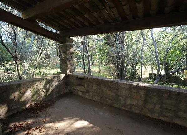 Maison à vendre    3 pièces •  Vallon-Pont-d'Arc